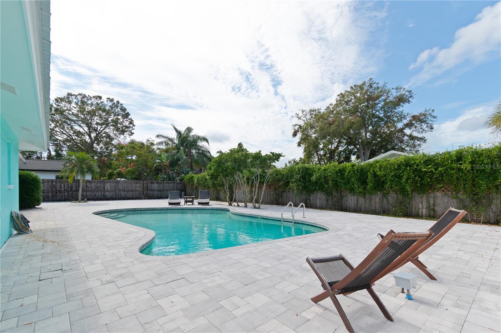 Image 38 of 46 For 1250 Dinnerbell Lane E