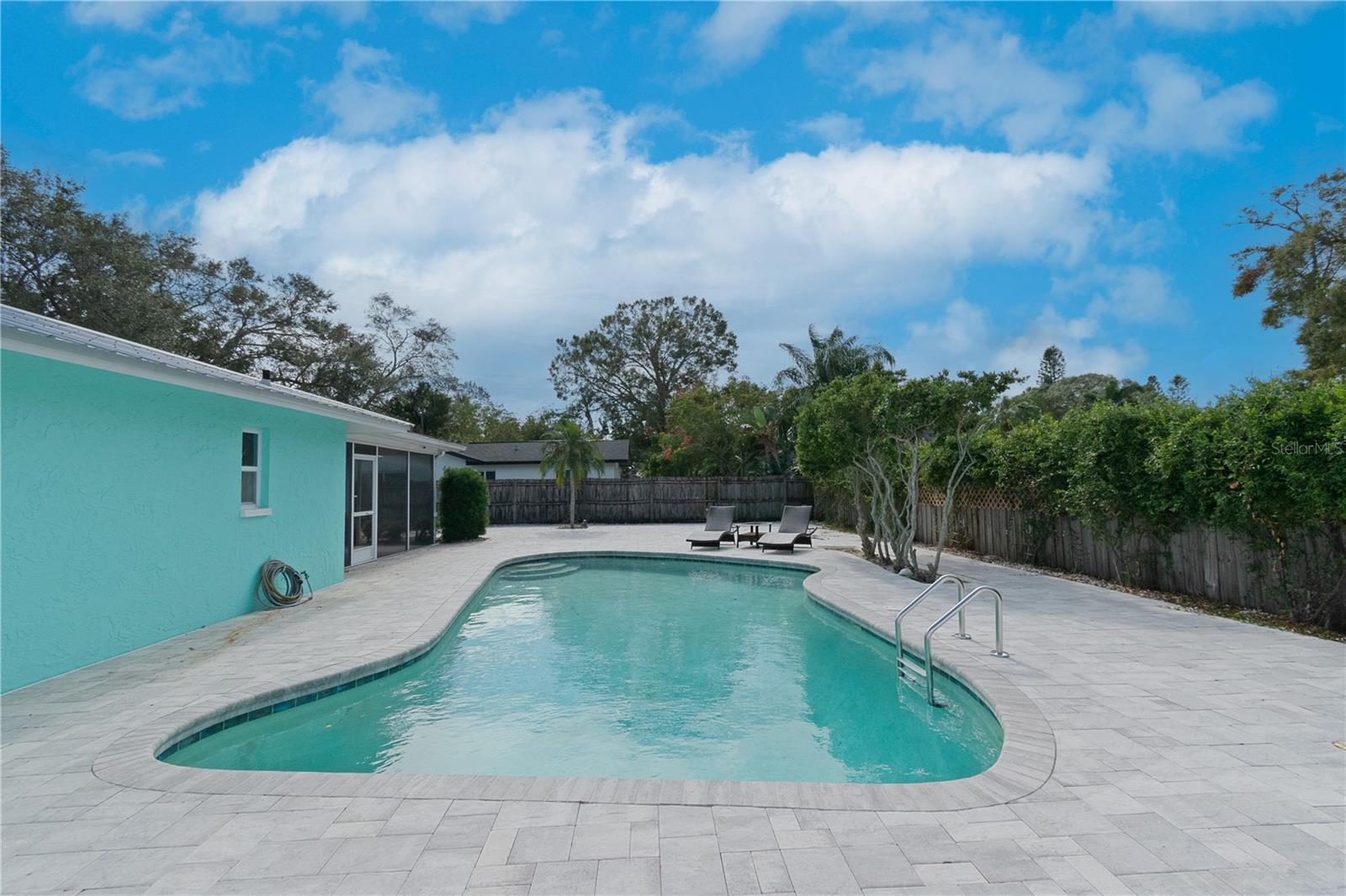 Image 39 of 46 For 1250 Dinnerbell Lane E