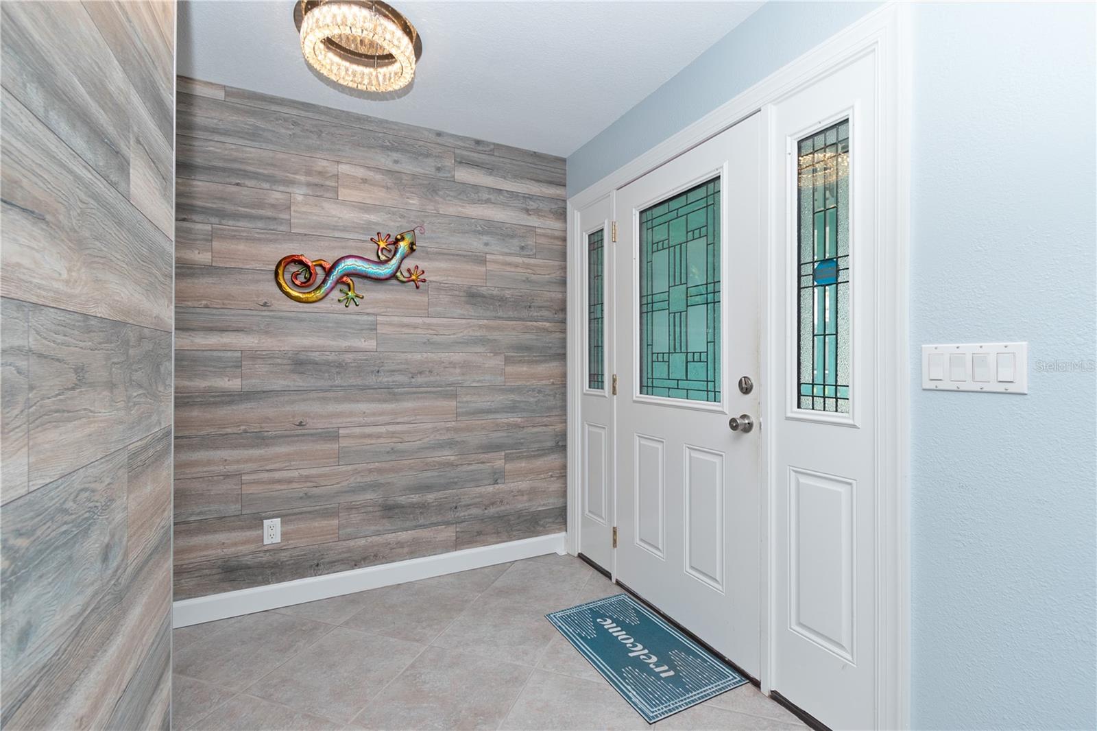 Image 6 of 46 For 1250 Dinnerbell Lane E