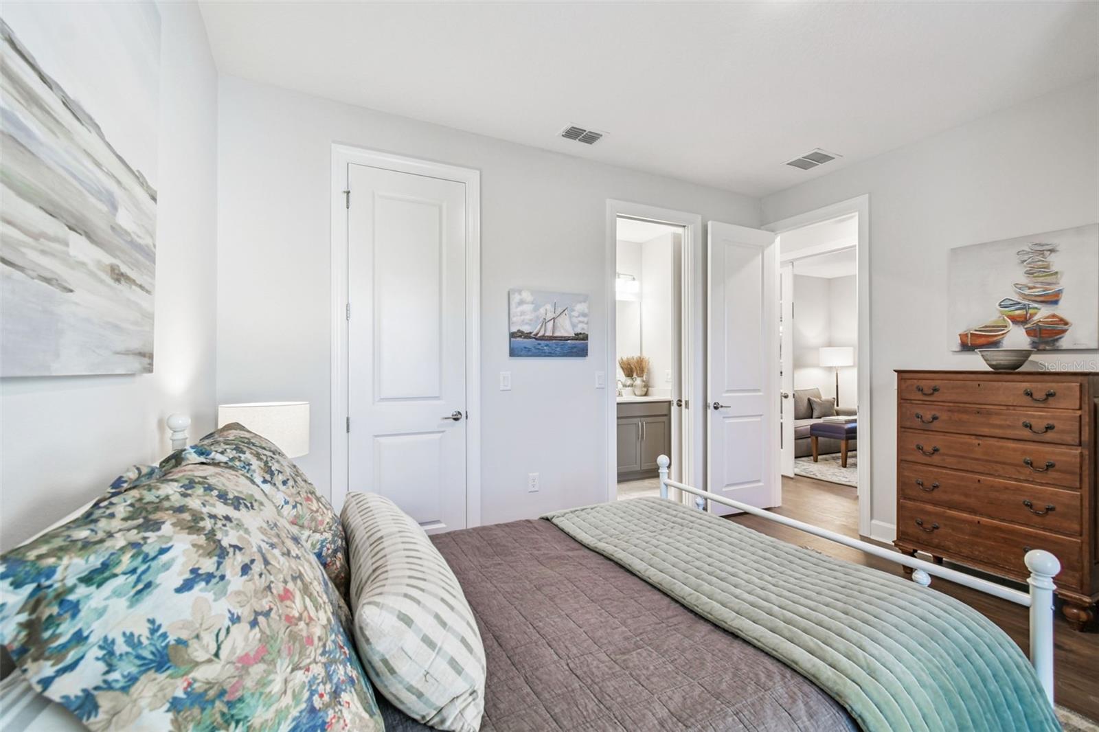 Image 23 of 100 For 4399 Rosatti Road