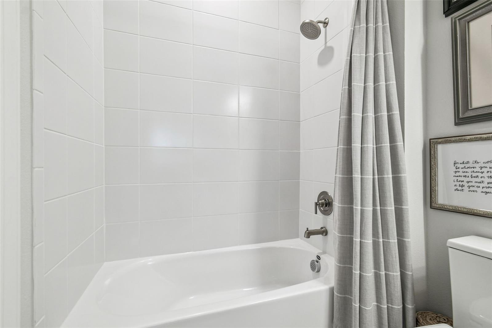 Image 24 of 100 For 4399 Rosatti Road