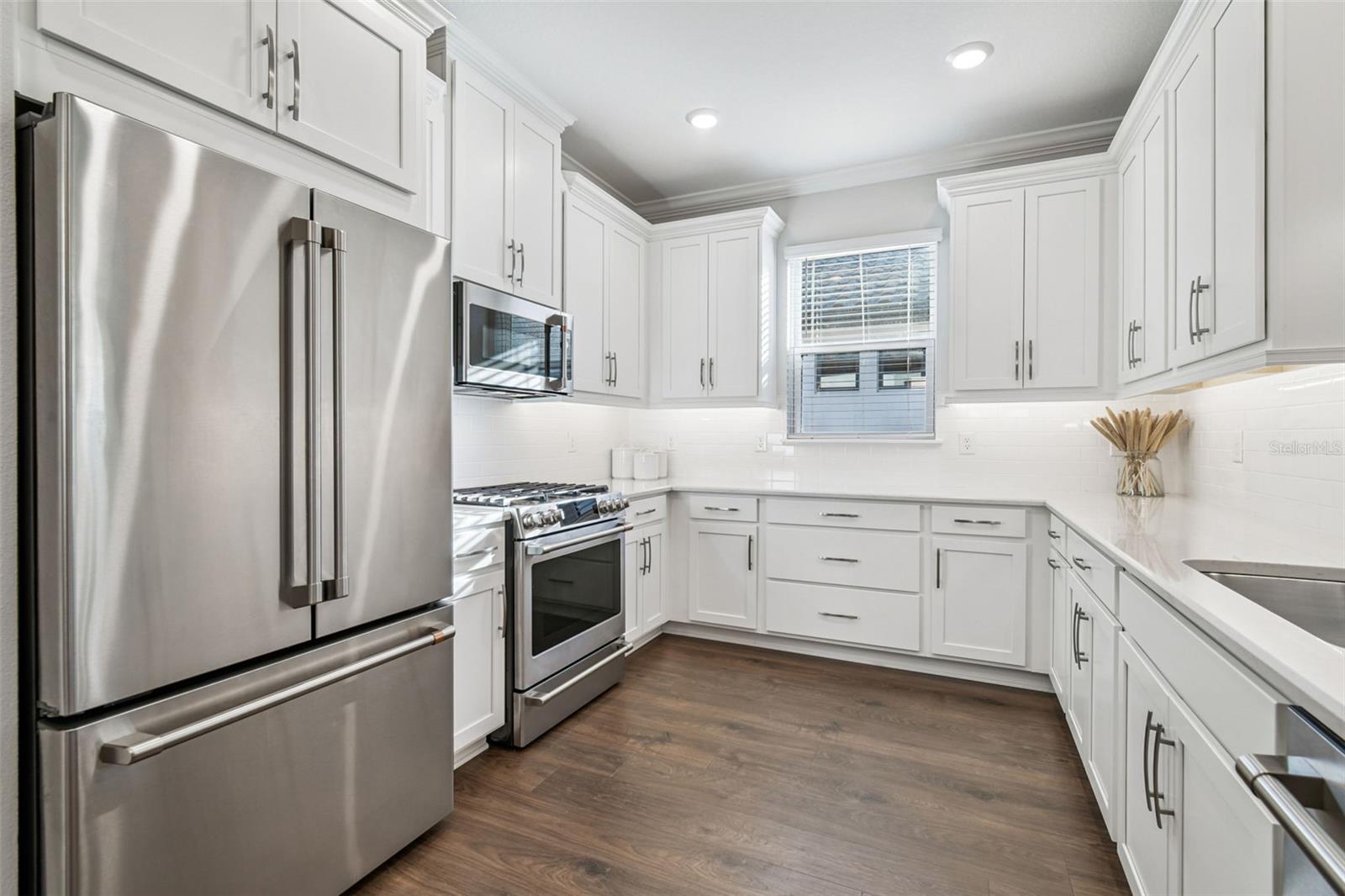 Image 7 of 100 For 4399 Rosatti Road