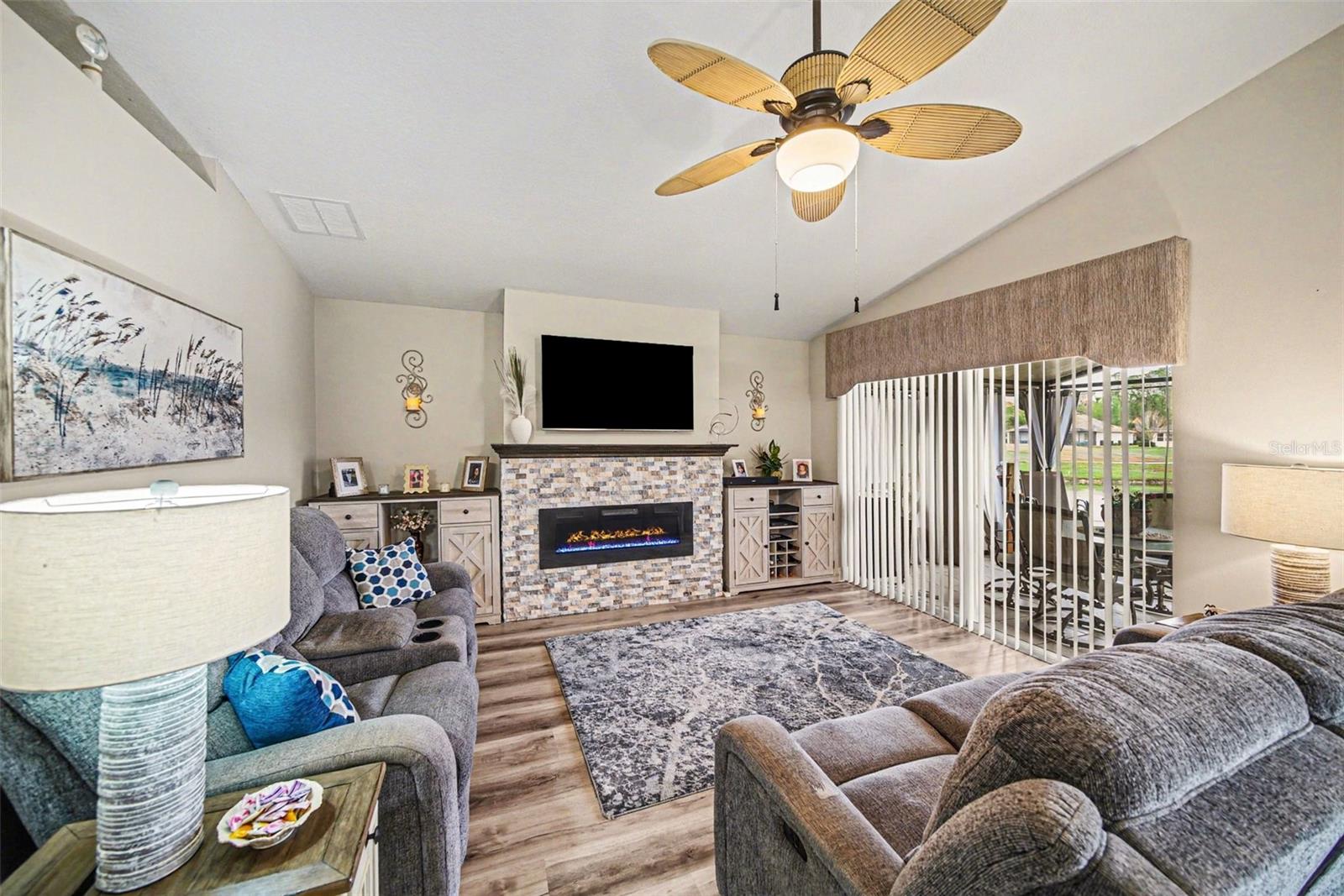 Image 10 of 39 For 10321 Old Tampa Bay Drive