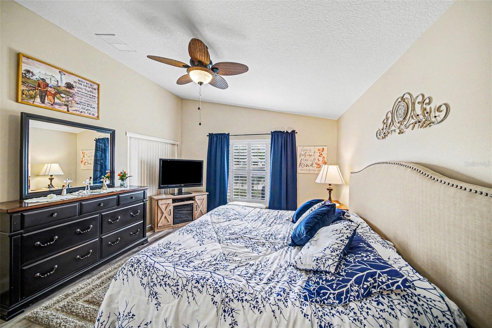Image 18 of 39 For 10321 Old Tampa Bay Drive