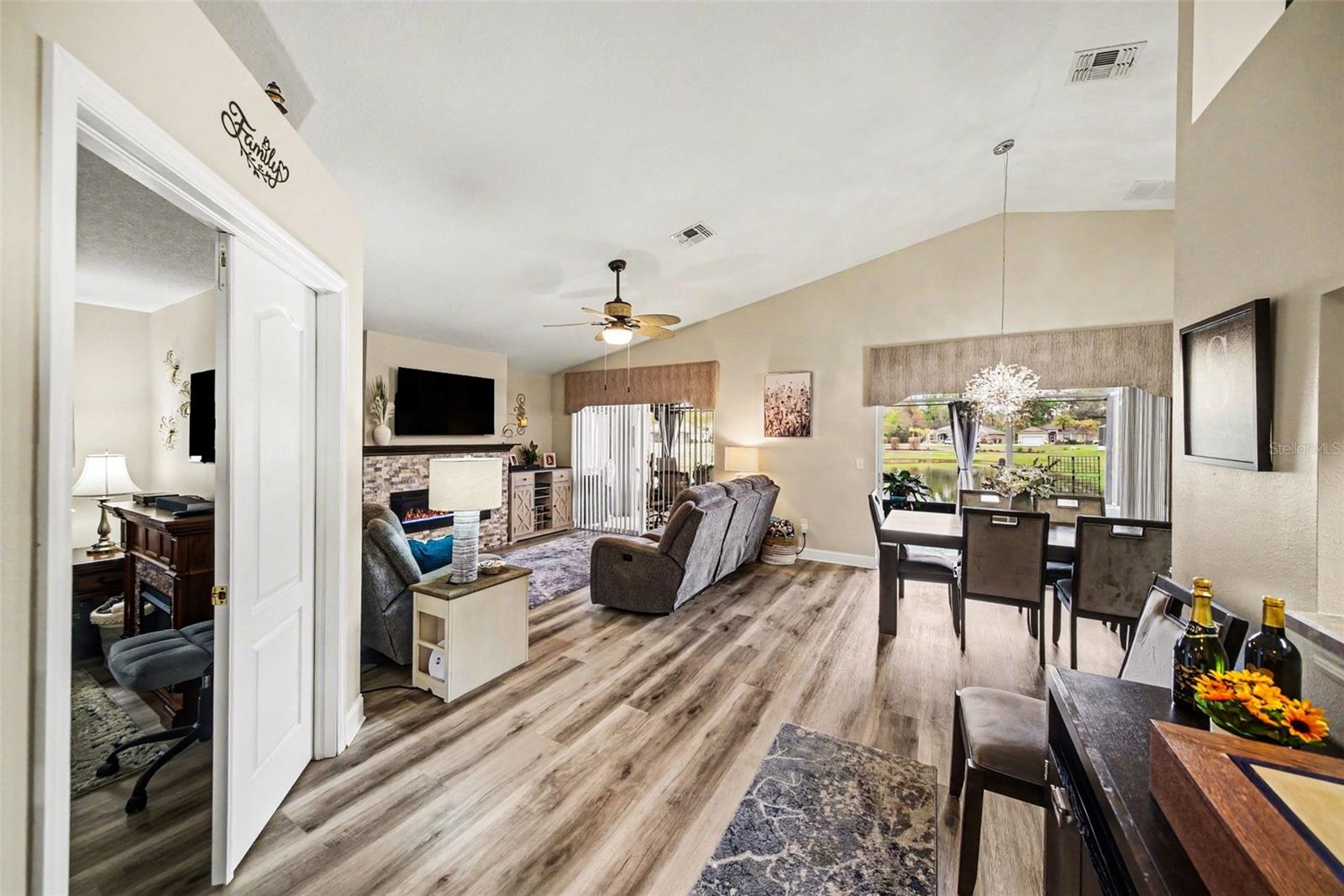 Image 7 of 39 For 10321 Old Tampa Bay Drive