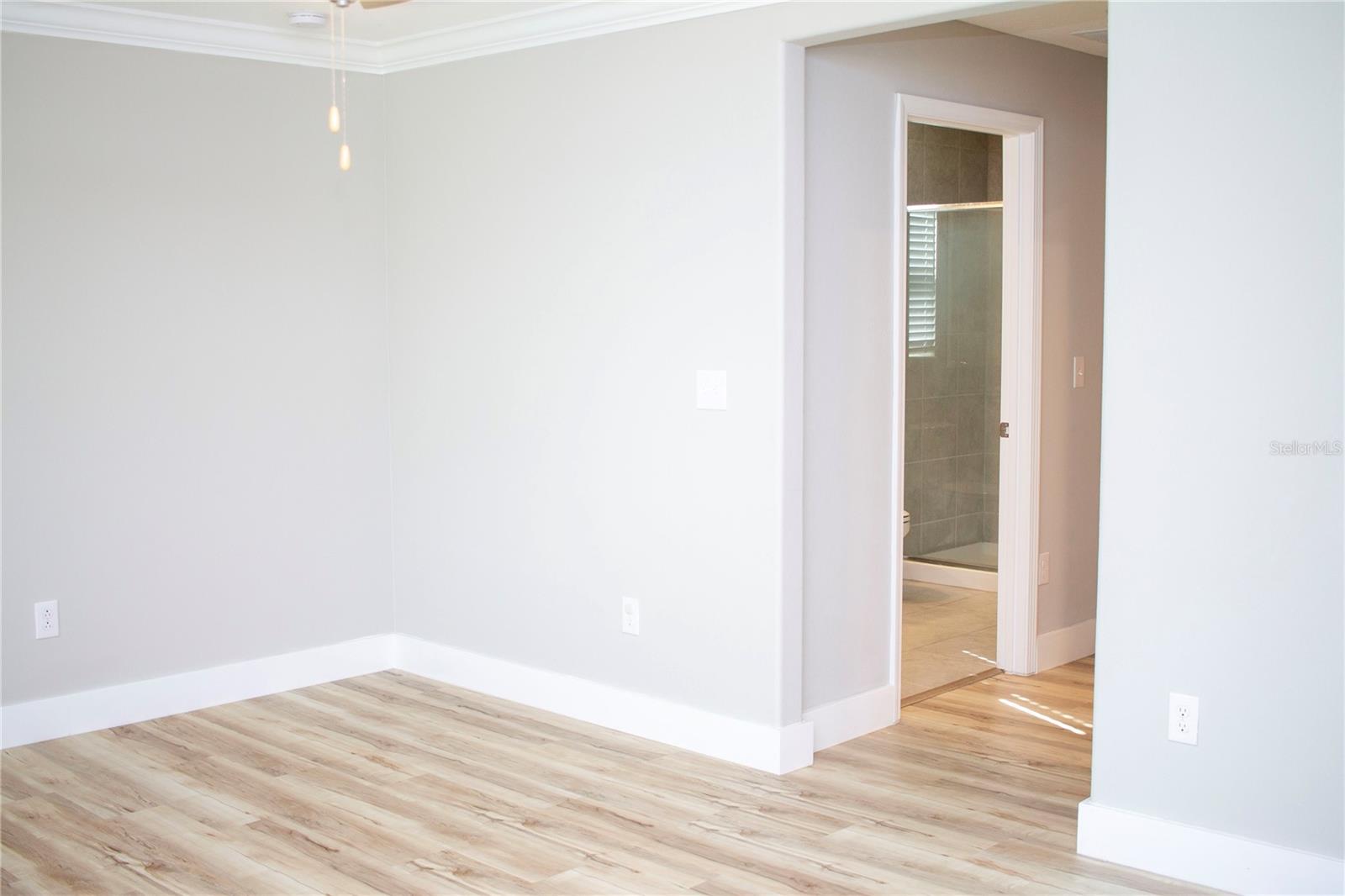 Image 12 of 17 For 11871 Dumaine Valley Road