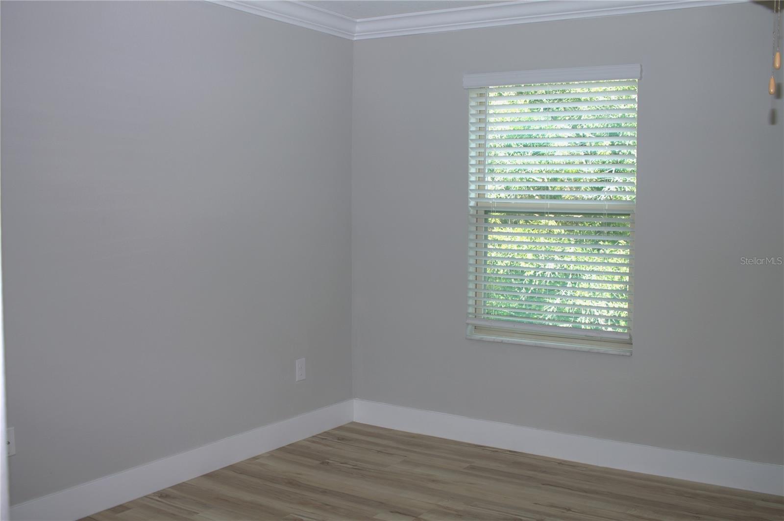 Image 13 of 17 For 11871 Dumaine Valley Road