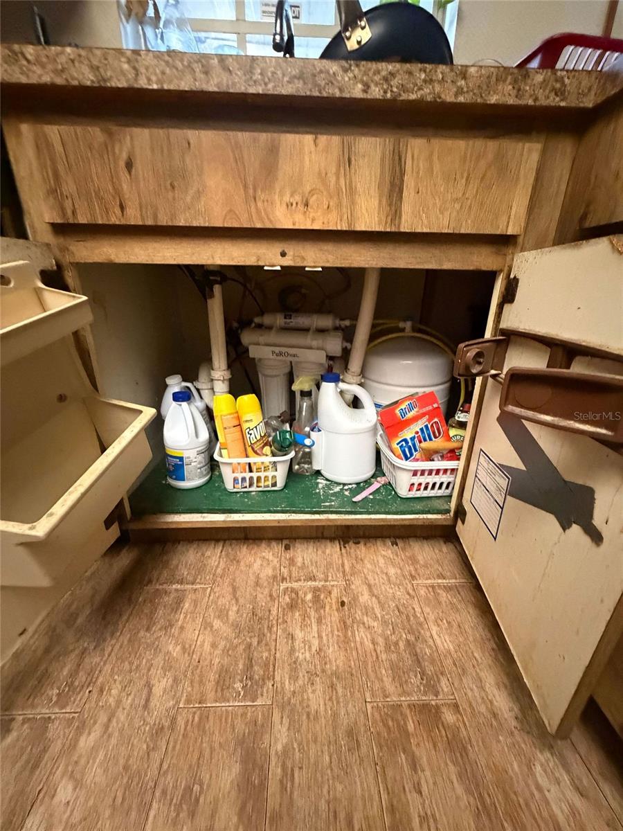 Image 13 of 24 For 1634 Crossridge Drive