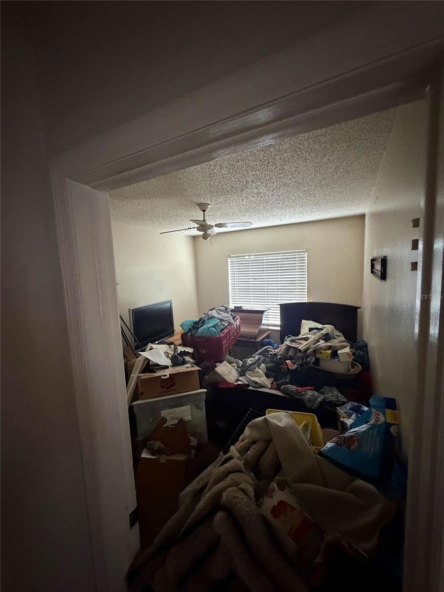 Image 17 of 24 For 1634 Crossridge Drive