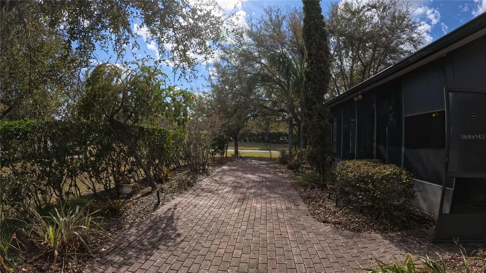 Image 29 of 40 For 100 Flame Vine Way