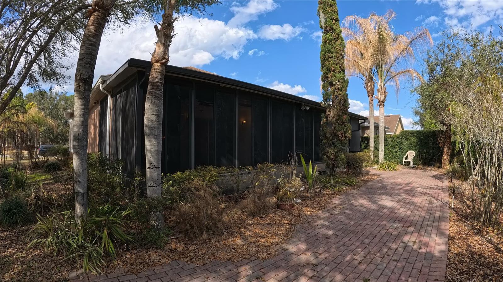 Image 30 of 40 For 100 Flame Vine Way