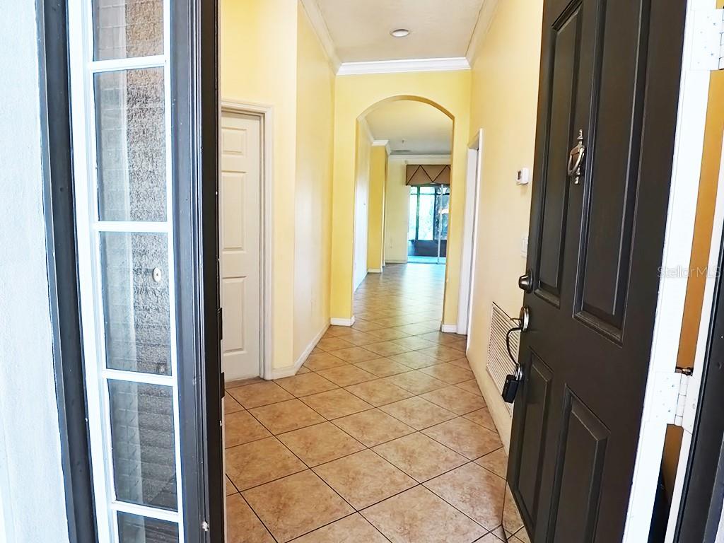 Image 4 of 40 For 100 Flame Vine Way