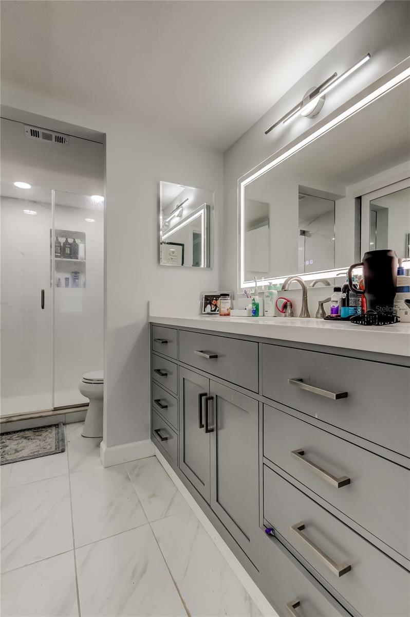 Image 14 of 30 For 7321 Central Avenue 301