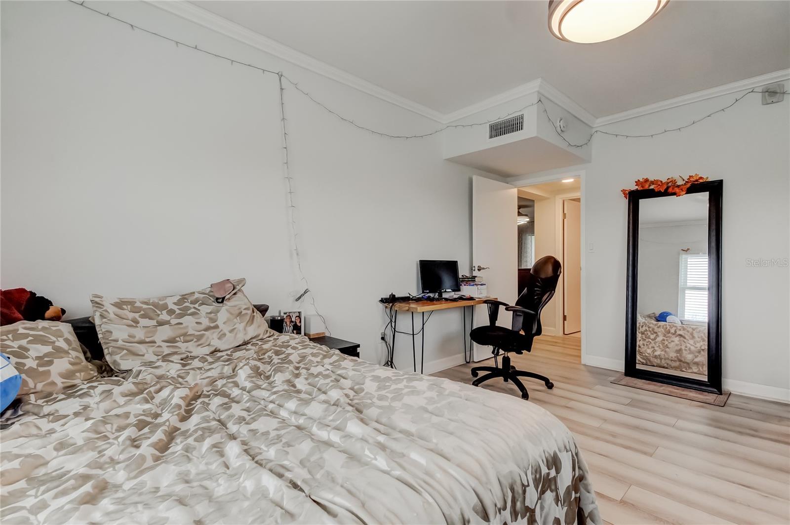 Image 18 of 30 For 7321 Central Avenue 301