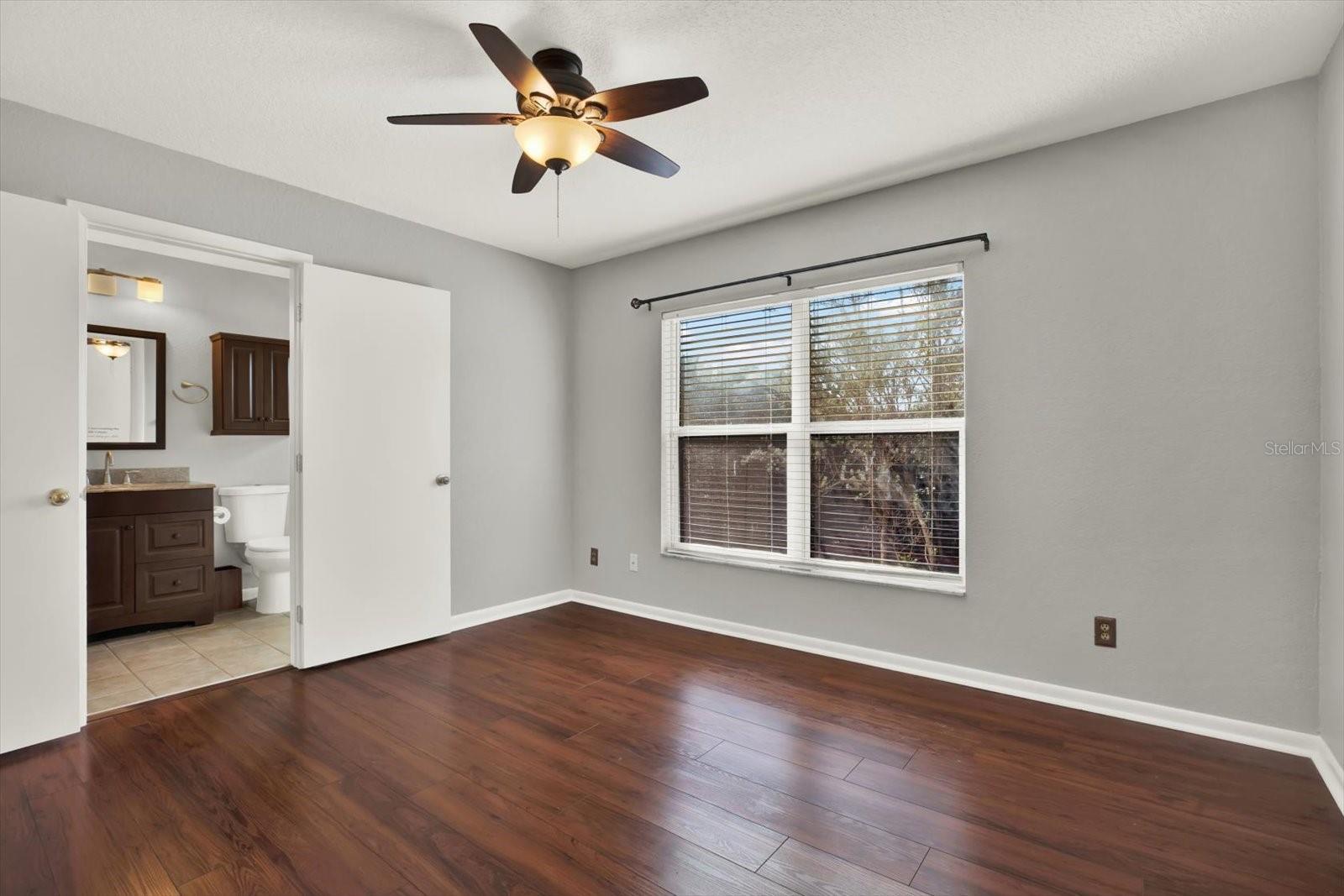 Image 13 of 39 For 10320 Fernbrook Lane