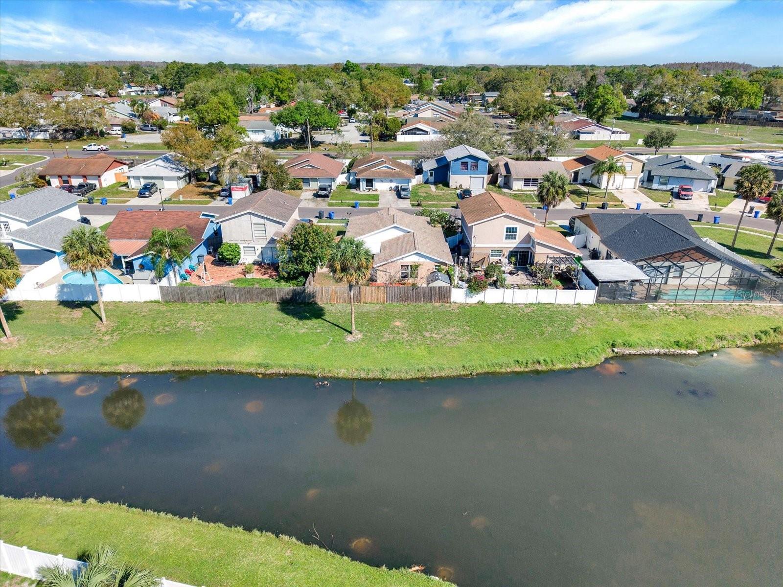 Image 27 of 39 For 10320 Fernbrook Lane