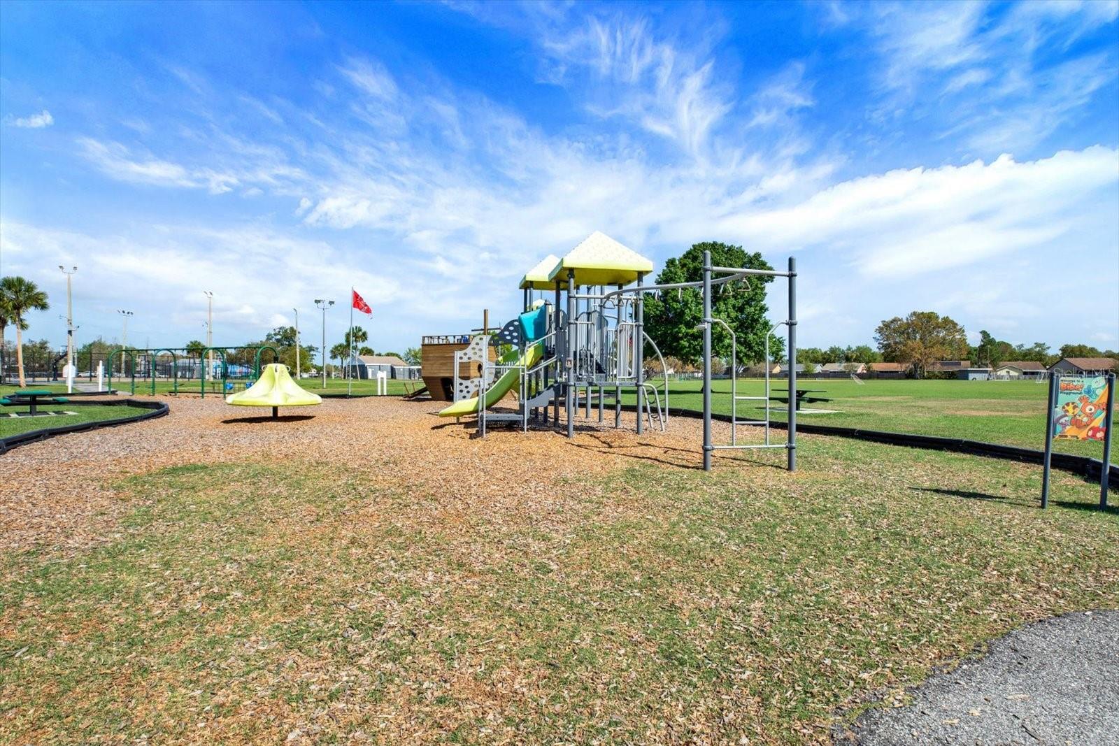 Image 36 of 39 For 10320 Fernbrook Lane