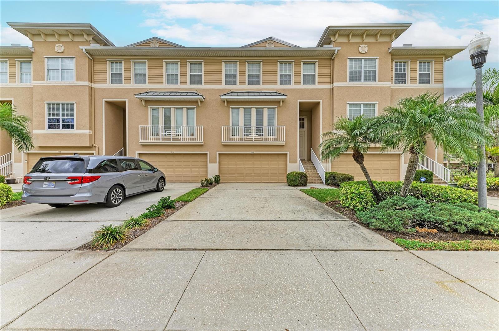 Image 5 of 41 For 7169 Conch Boulevard