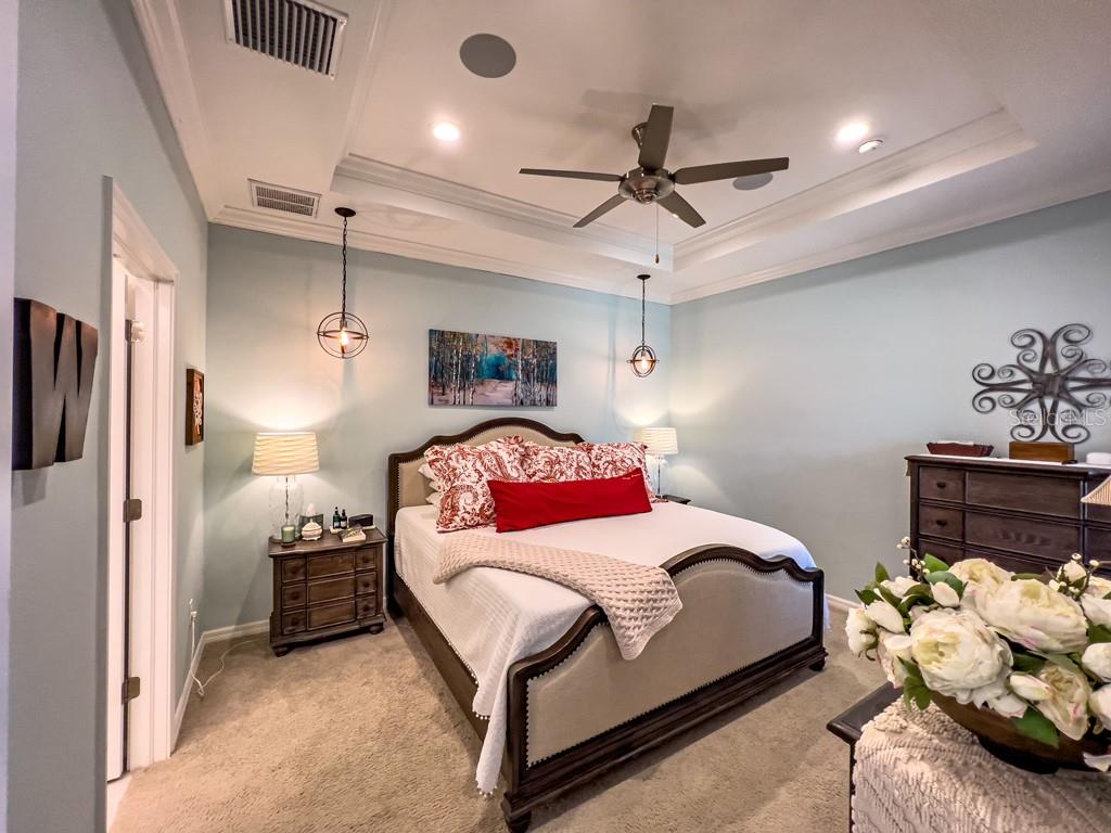 Image 22 of 32 For 5742 Circa Fishhawk Boulevard