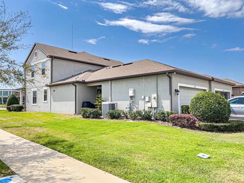 Image 9 of 32 For 5742 Circa Fishhawk Boulevard