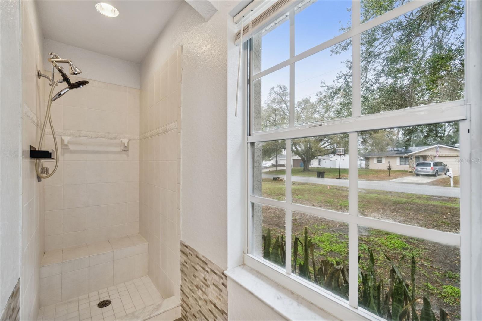 Image 11 of 24 For 2255 Ancho Avenue