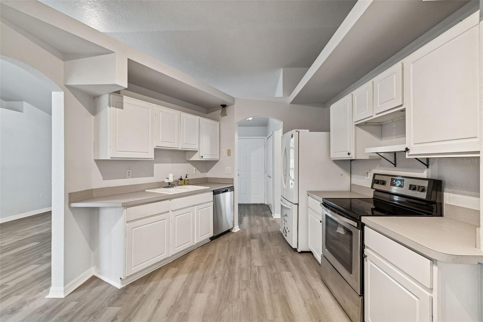 Image 13 of 24 For 2255 Ancho Avenue