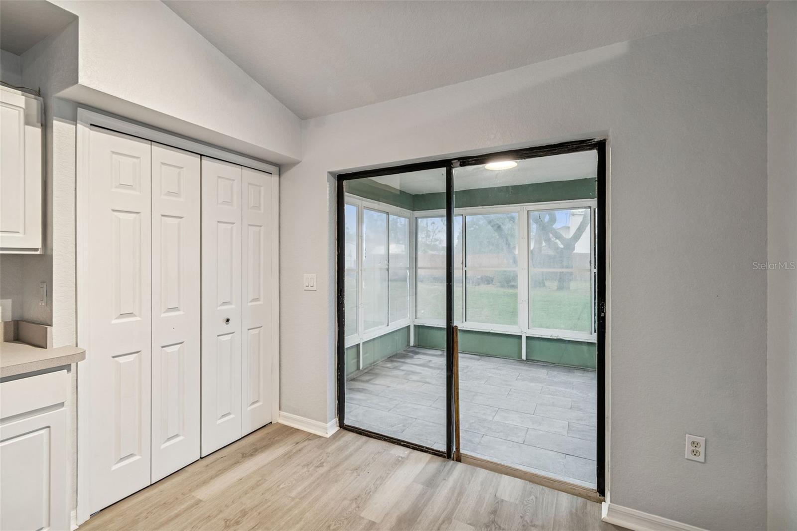 Image 15 of 24 For 2255 Ancho Avenue