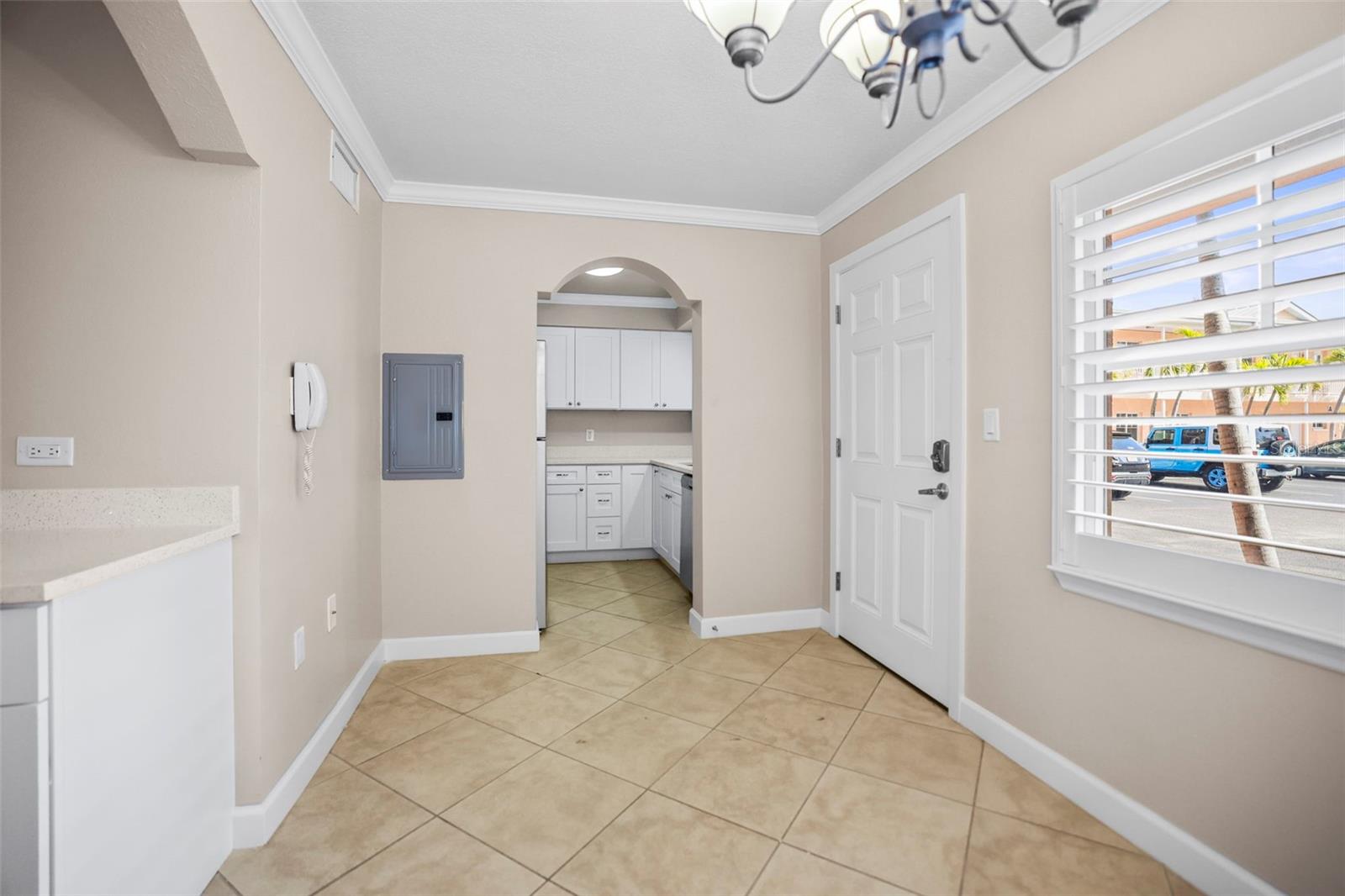 Image 14 of 34 For 19417 Gulf Boulevard A-104