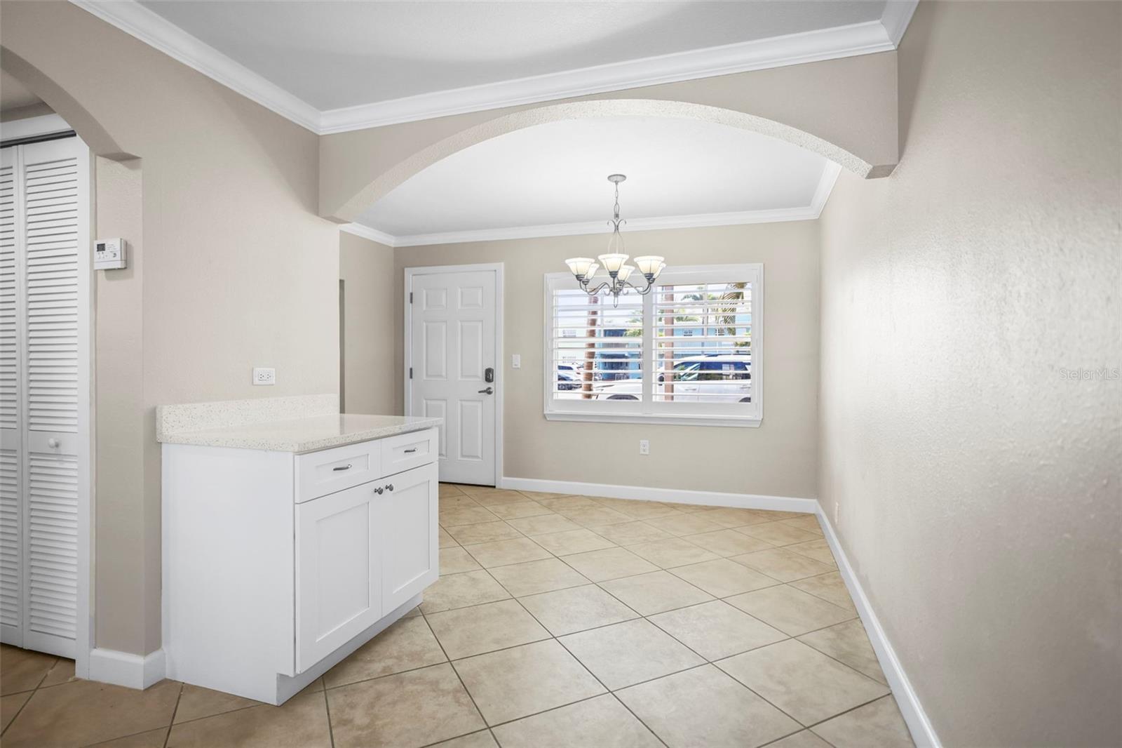 Image 15 of 34 For 19417 Gulf Boulevard A-104