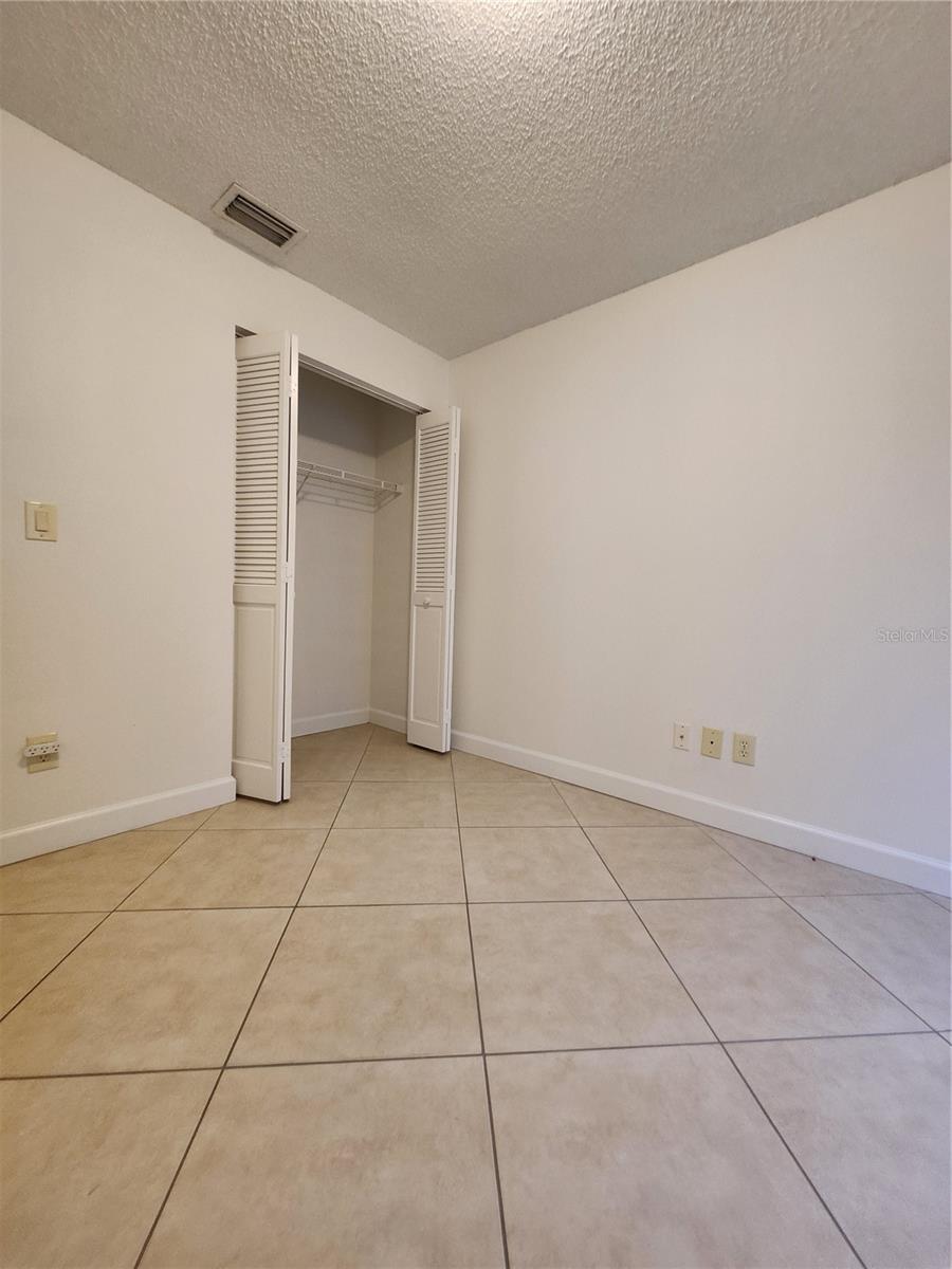 Image 11 of 13 For 10102 Cedar Dune Drive