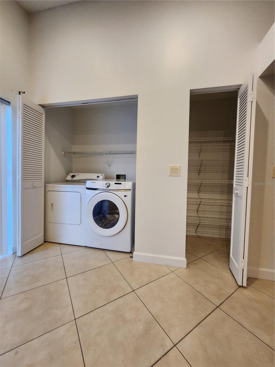 Image 5 of 13 For 10102 Cedar Dune Drive