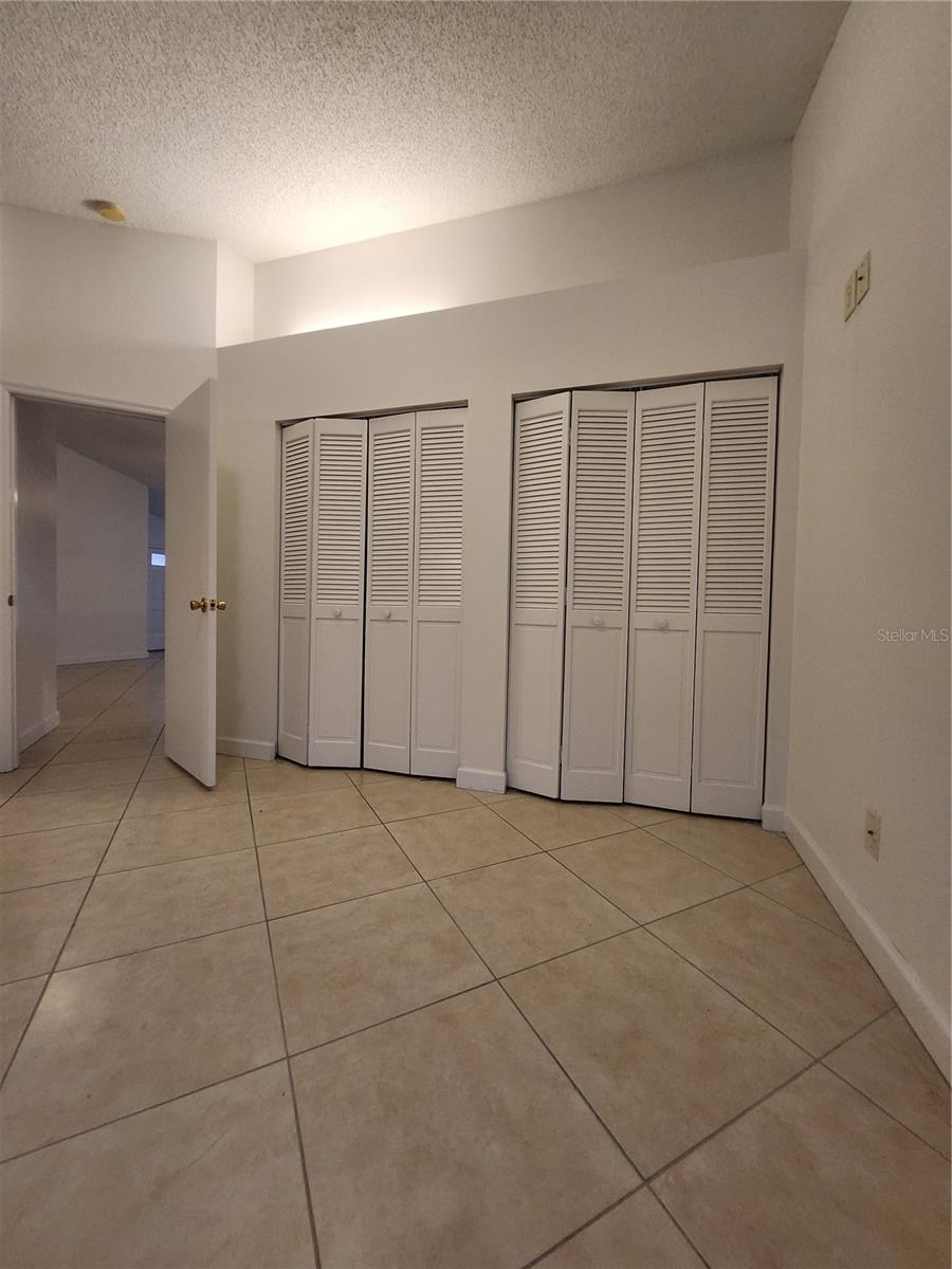 Image 8 of 13 For 10102 Cedar Dune Drive