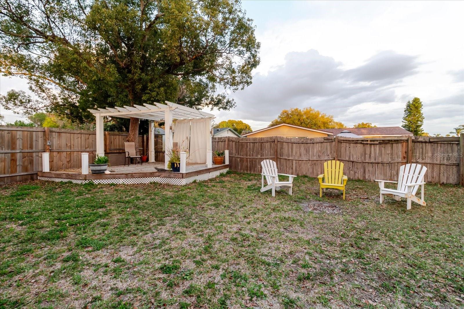 Image 47 of 52 For 2704 Lawn Place