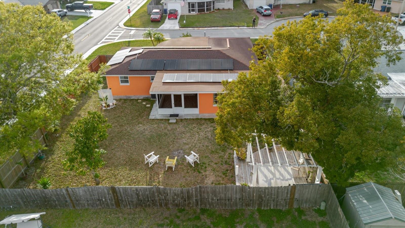 Image 49 of 52 For 2704 Lawn Place