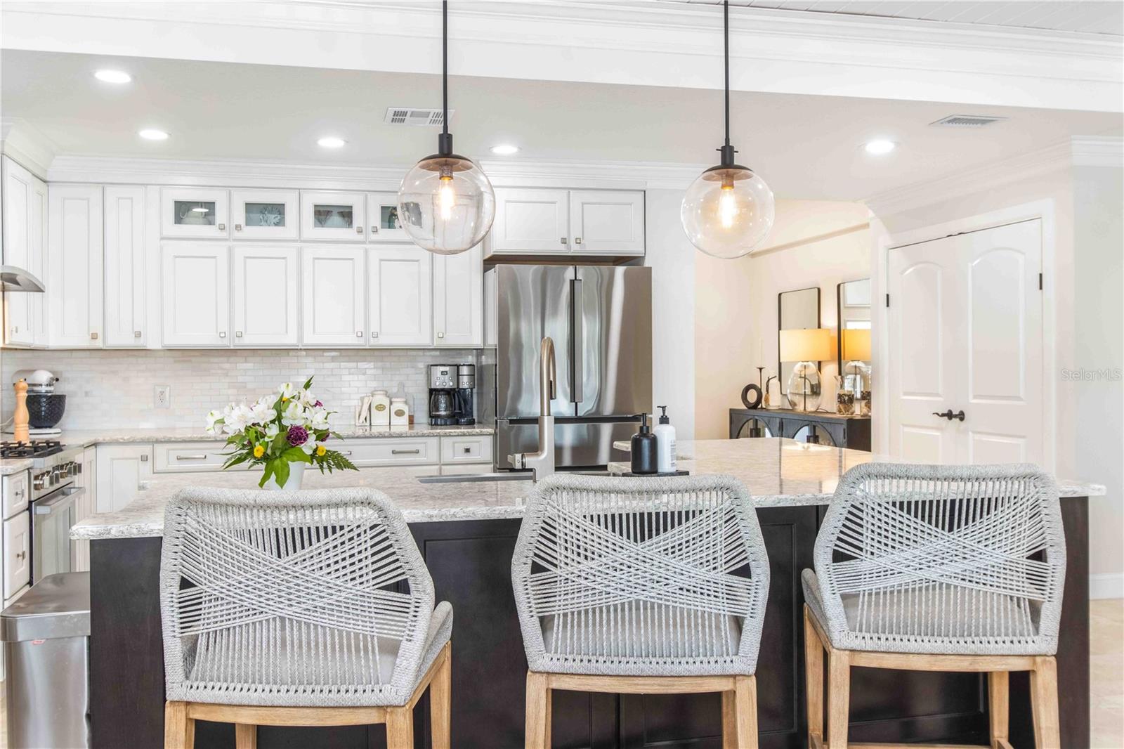 Image 12 of 80 For 430 Palm Island Se