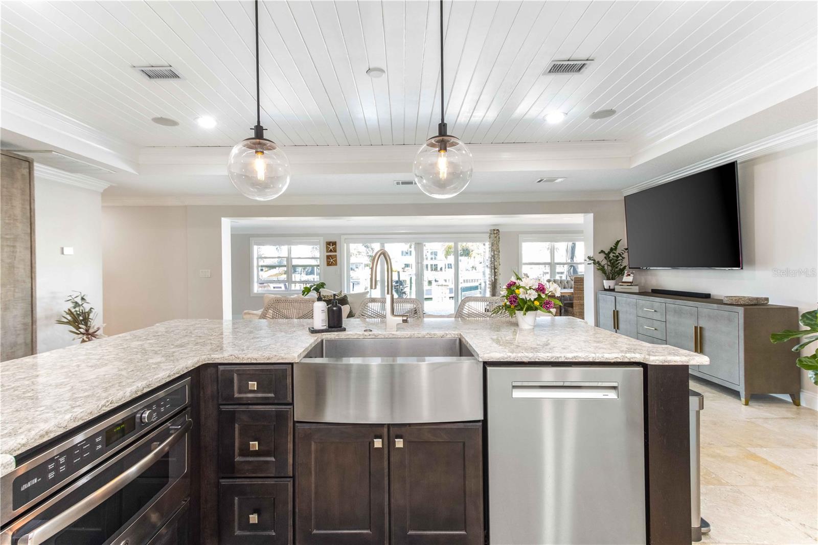 Image 13 of 80 For 430 Palm Island Se