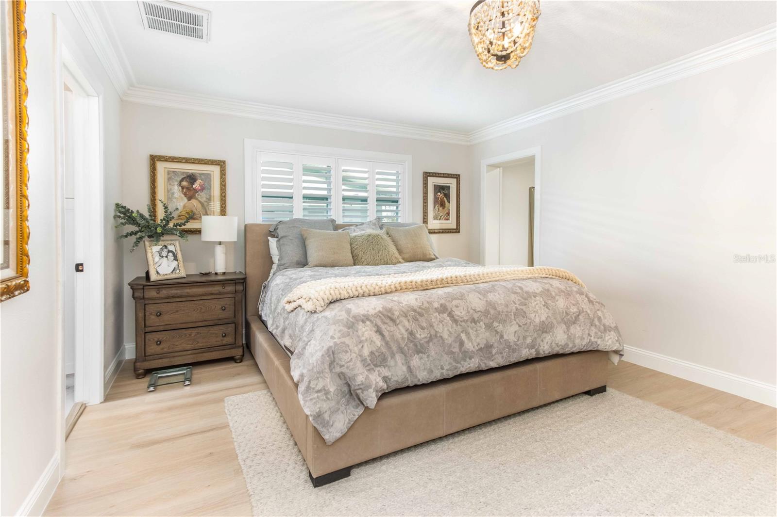 Image 31 of 80 For 430 Palm Island Se