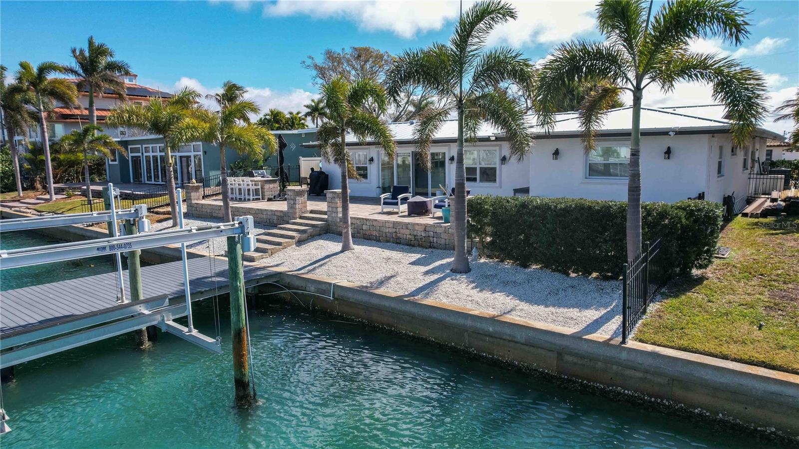 Image 44 of 80 For 430 Palm Island Se