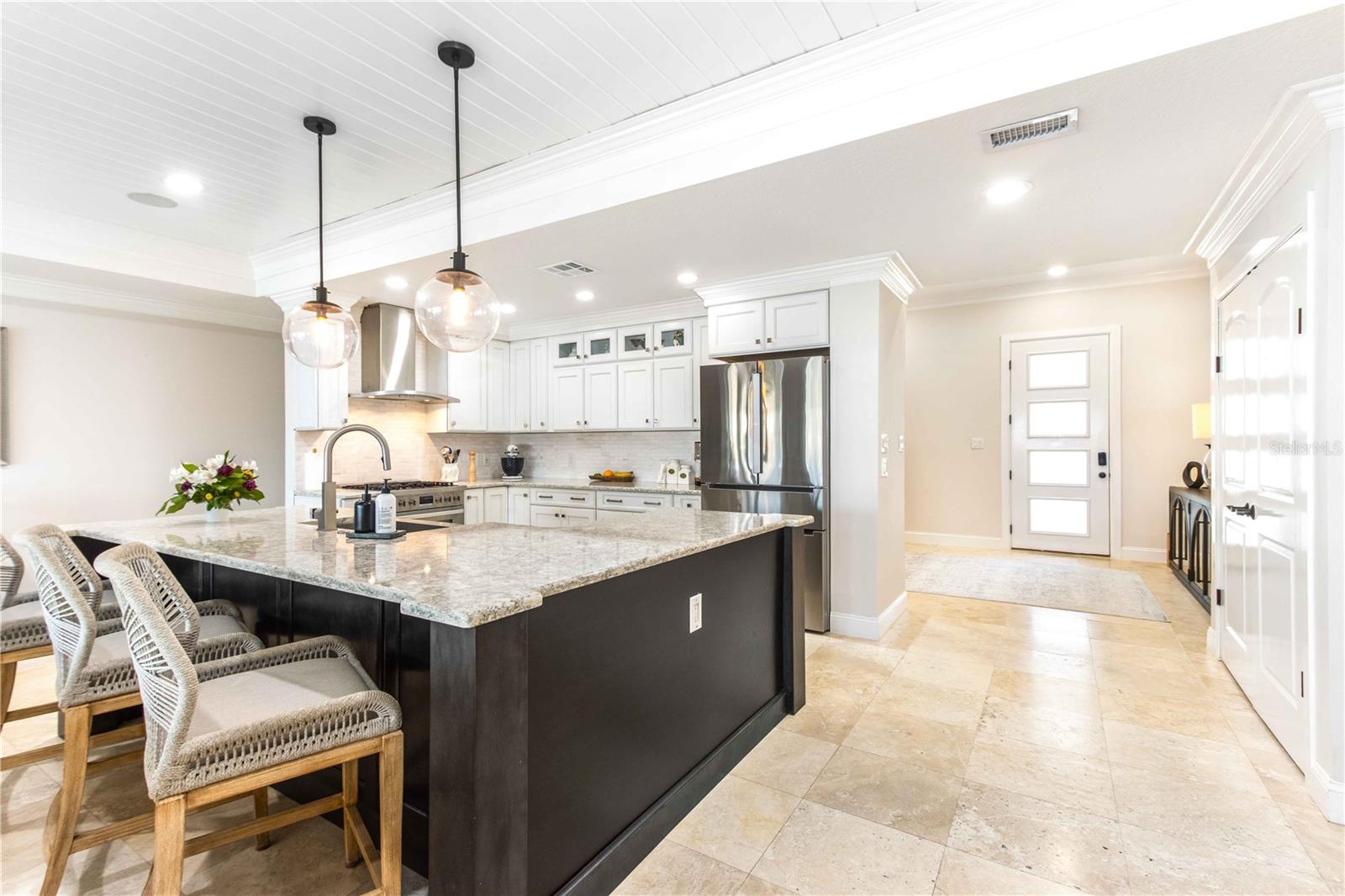 Image 6 of 80 For 430 Palm Island Se