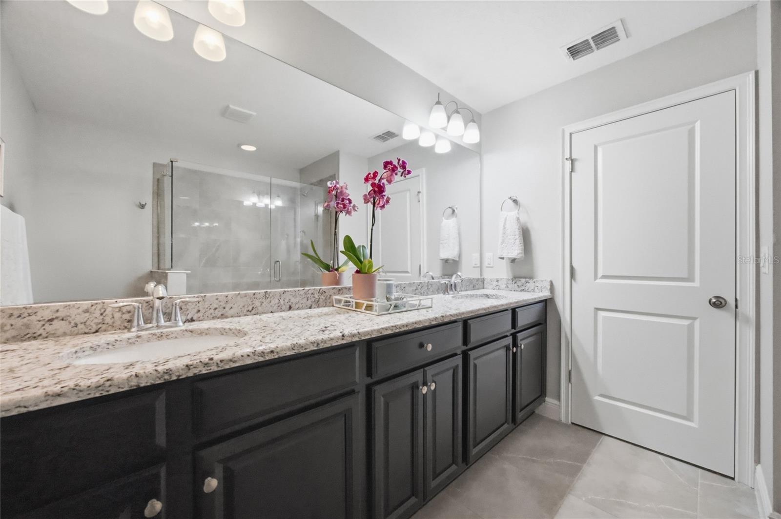 Image 20 of 41 For 5525 Cumberland Star Court 33