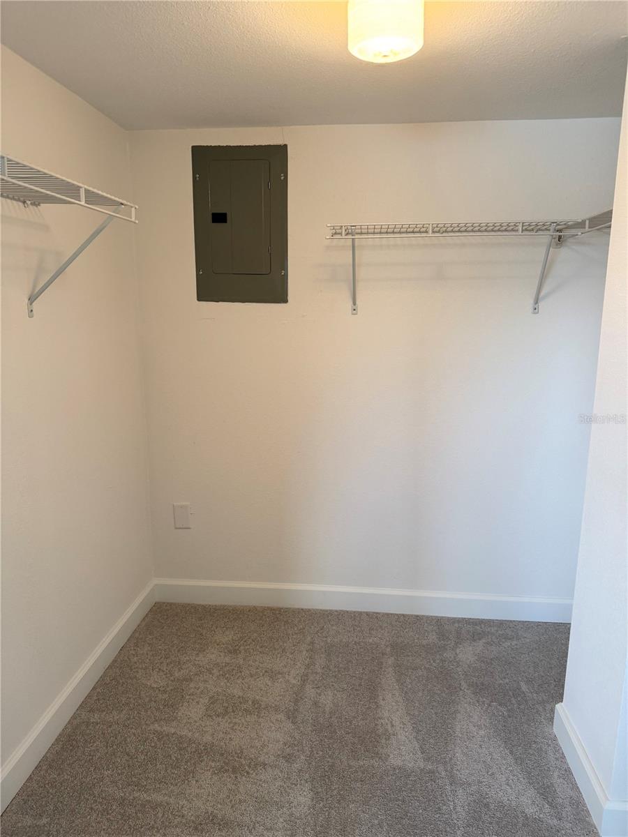 Image 11 of 28 For 7425 Bay Island Drive S 103