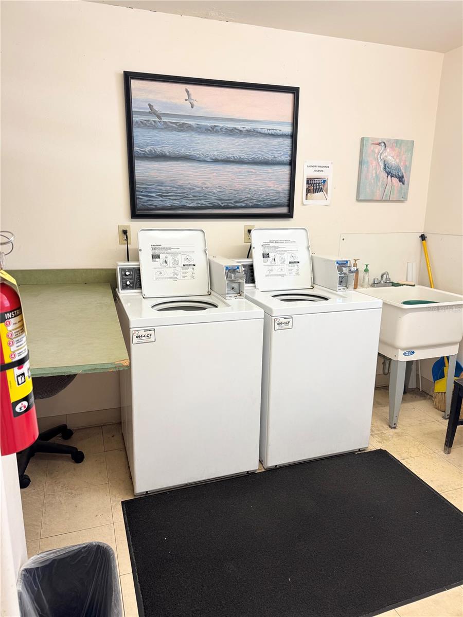 Image 19 of 28 For 7425 Bay Island Drive S 103