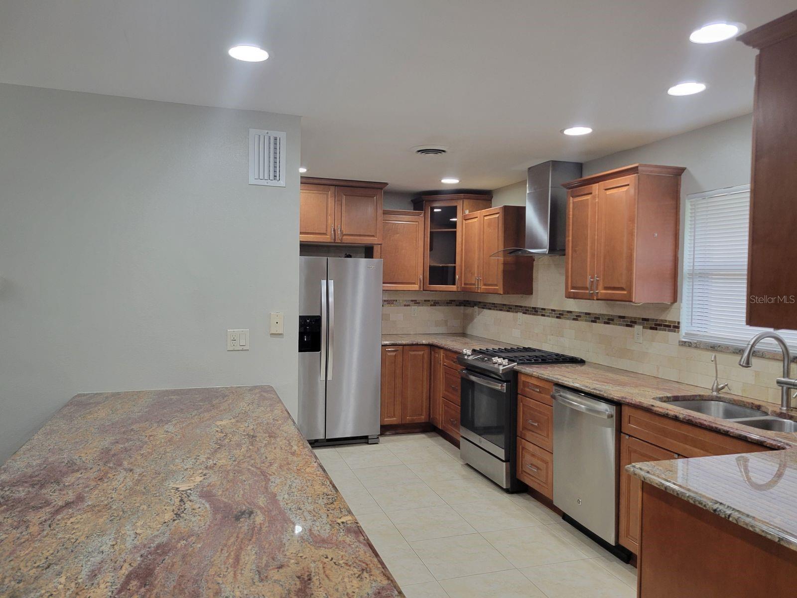 Image 10 of 50 For 1835 Nursery Road