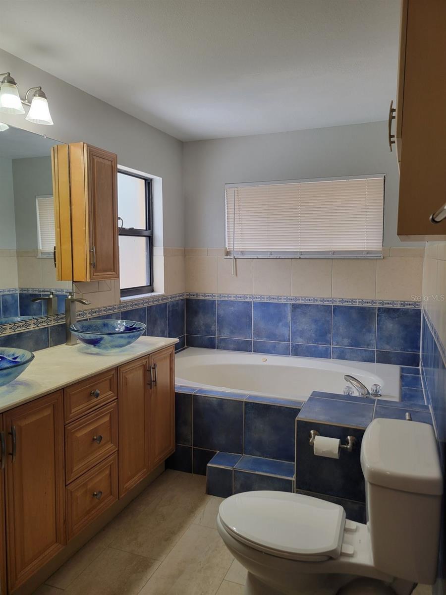 Image 25 of 50 For 1835 Nursery Road