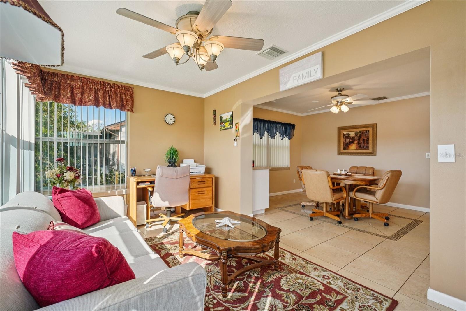 Image 36 of 76 For 10660 41st Court N