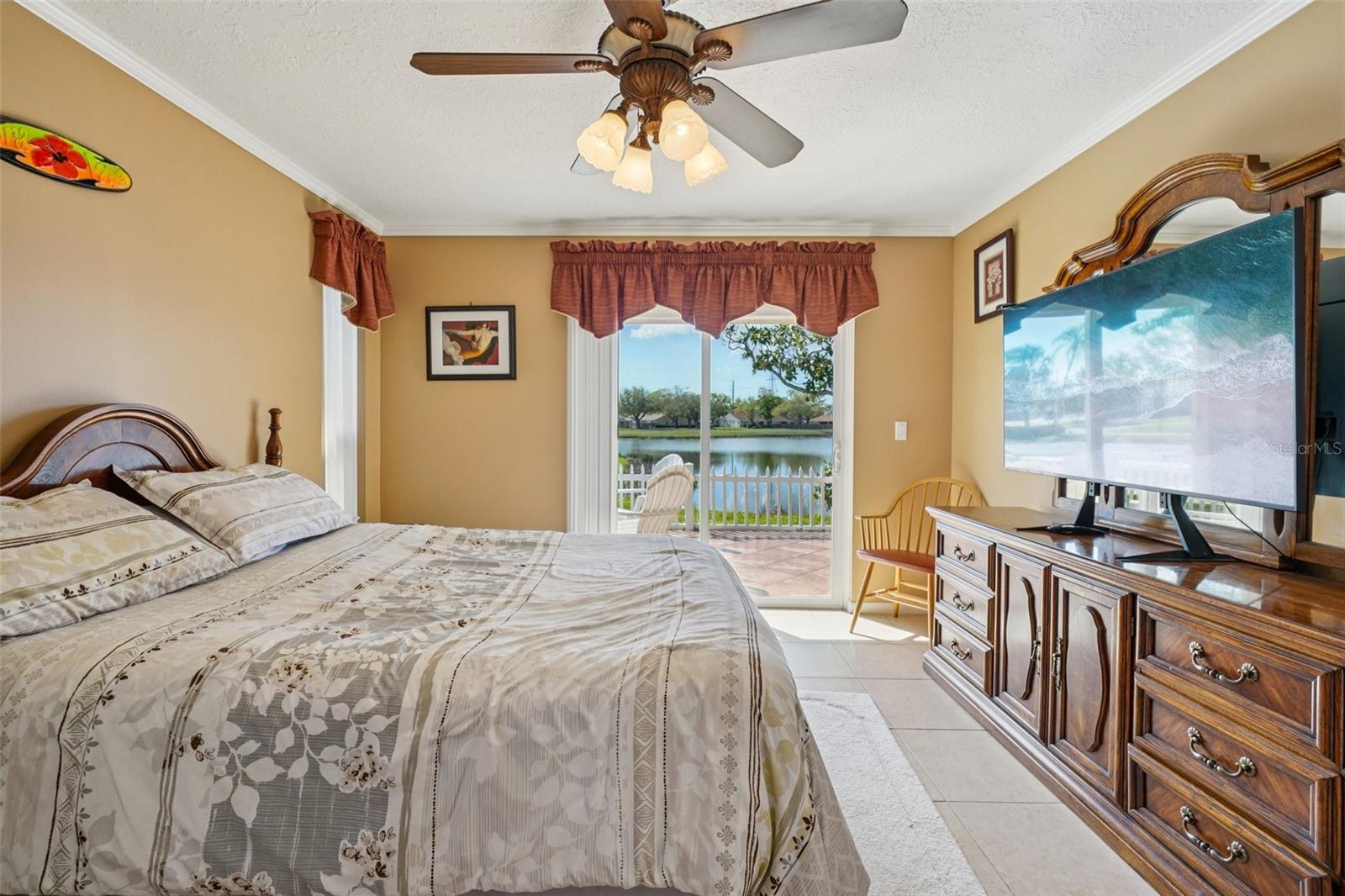 Image 41 of 76 For 10660 41st Court N