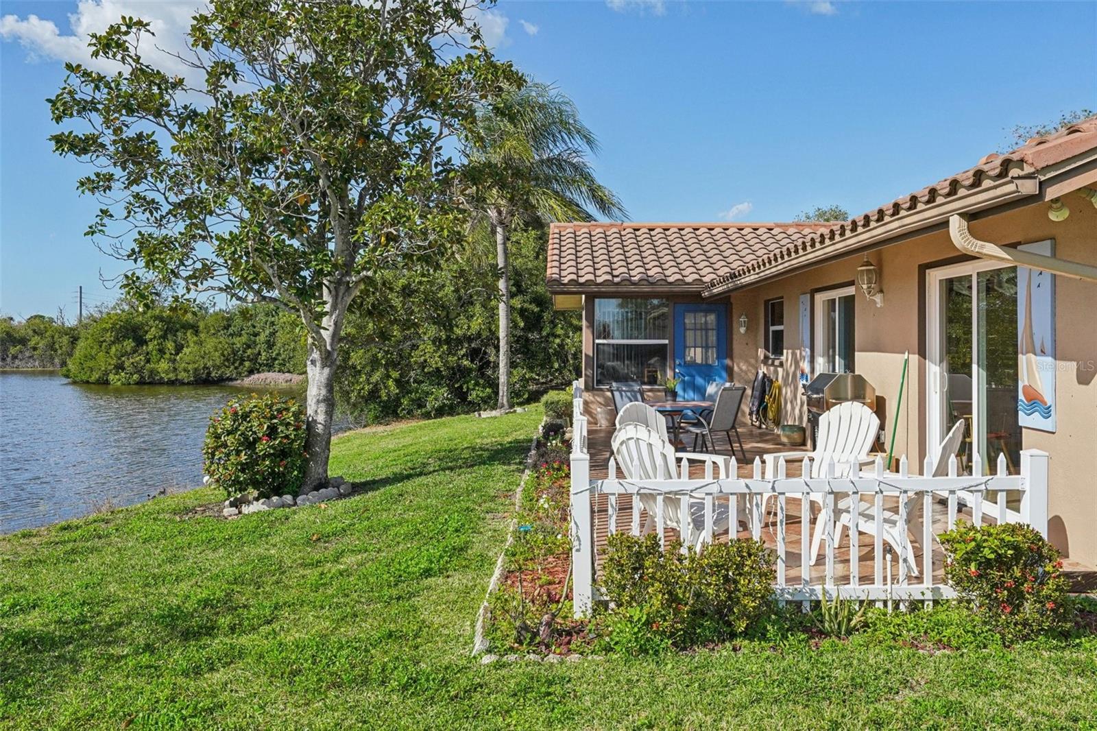 Image 64 of 76 For 10660 41st Court N