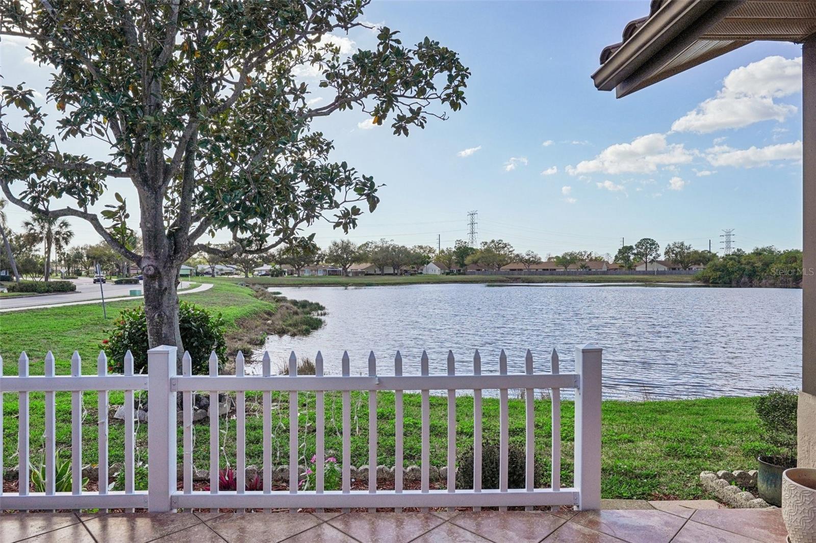 Image 68 of 76 For 10660 41st Court N