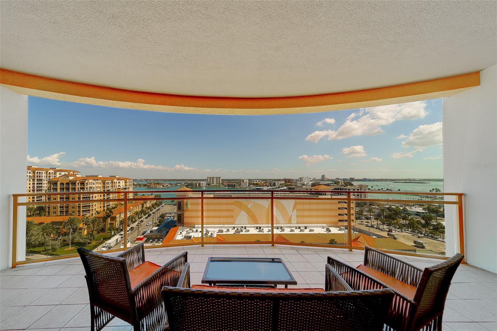 Image 16 of 47 For 11 Baymont Street 1109