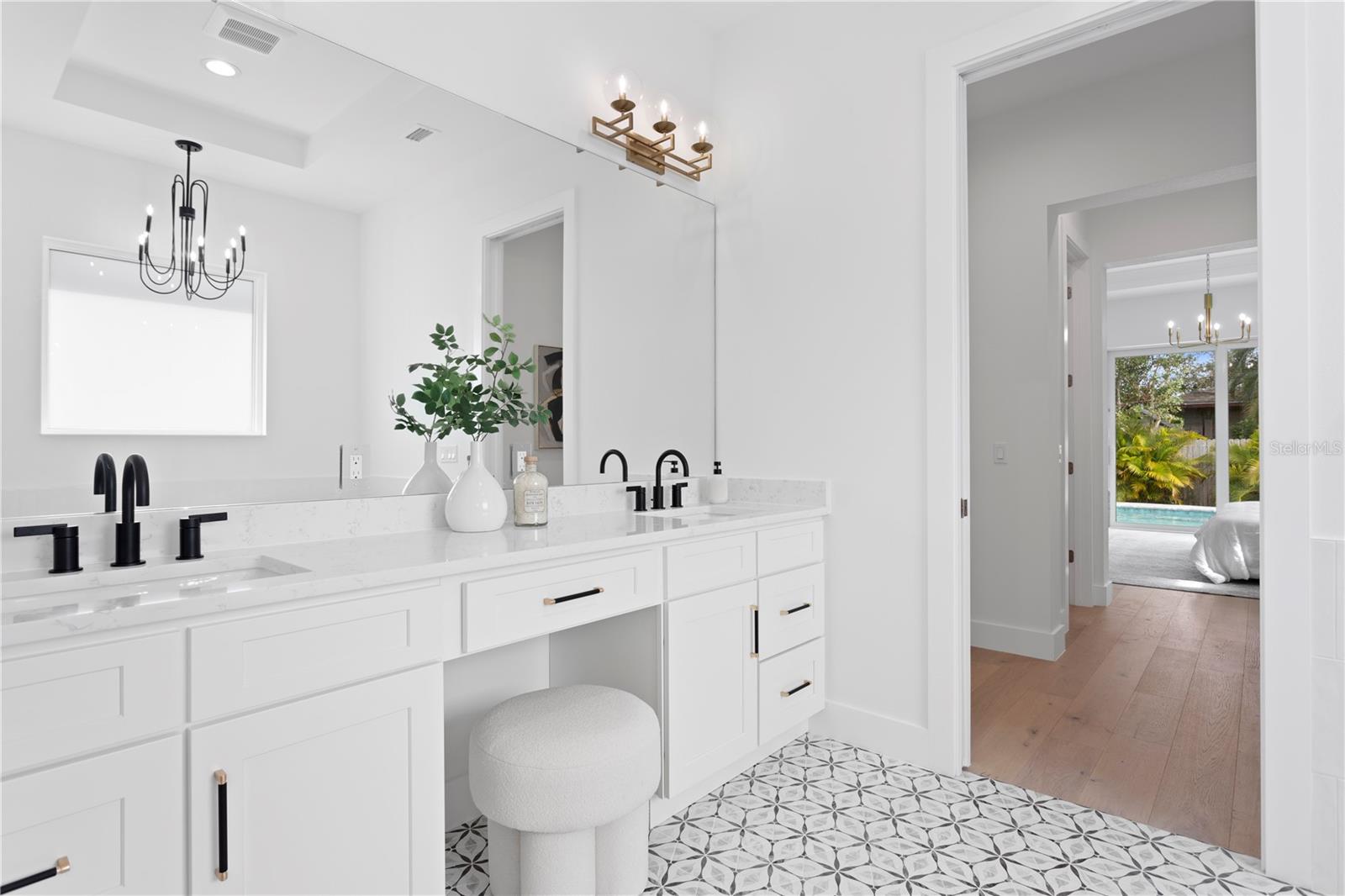 Image 32 of 54 For 201 Shade Avenue